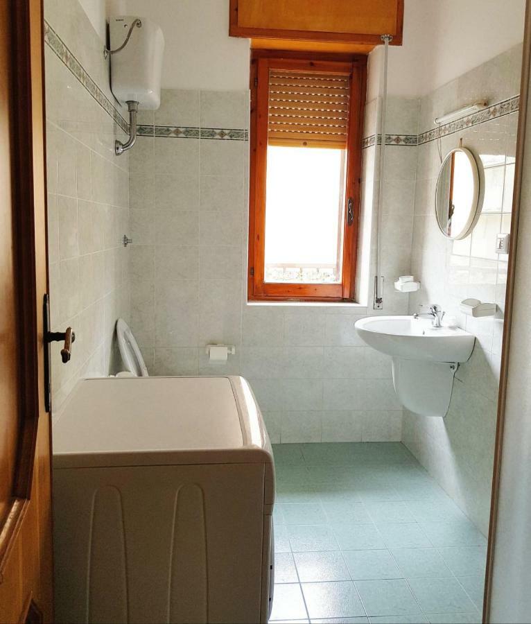 Family Apartment On The Beach Alghero Ngoại thất bức ảnh